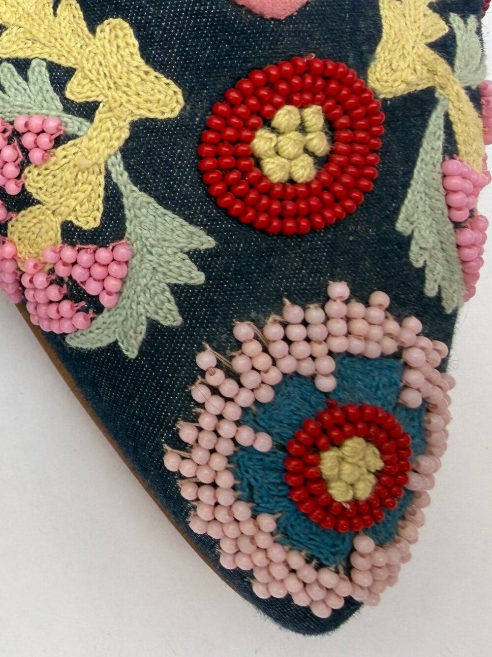 Boden Beaded Embroidered Denim Pointed Toe Flats EU 39 US 8.5 Floral Blue Pink
